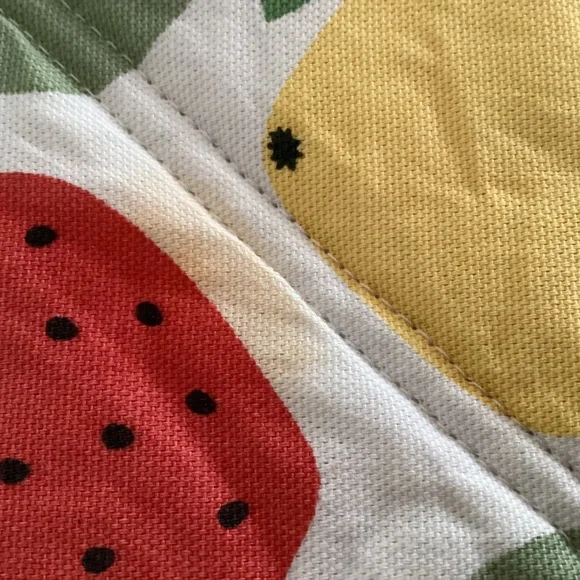 Set of 2 Finlayson Pot Holders - Excellent Condition! - Picture 4 of 4